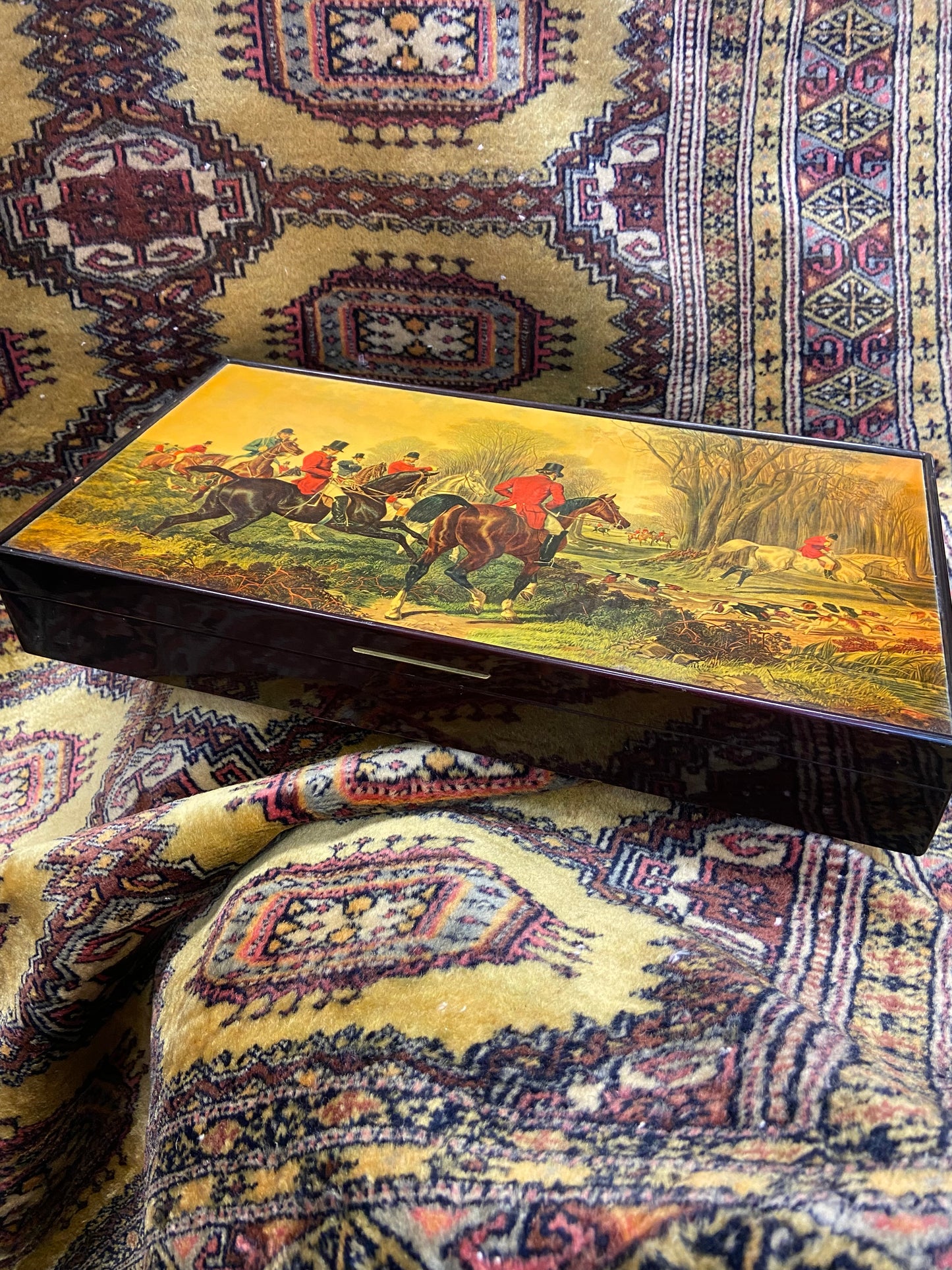 scatola in legno portagiochi da tavolo