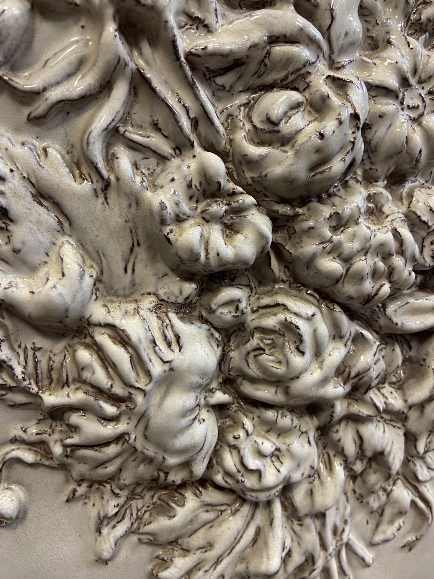 Ceramica di Faenza- Bassorilievo in ceramica di Domenico Matteucci