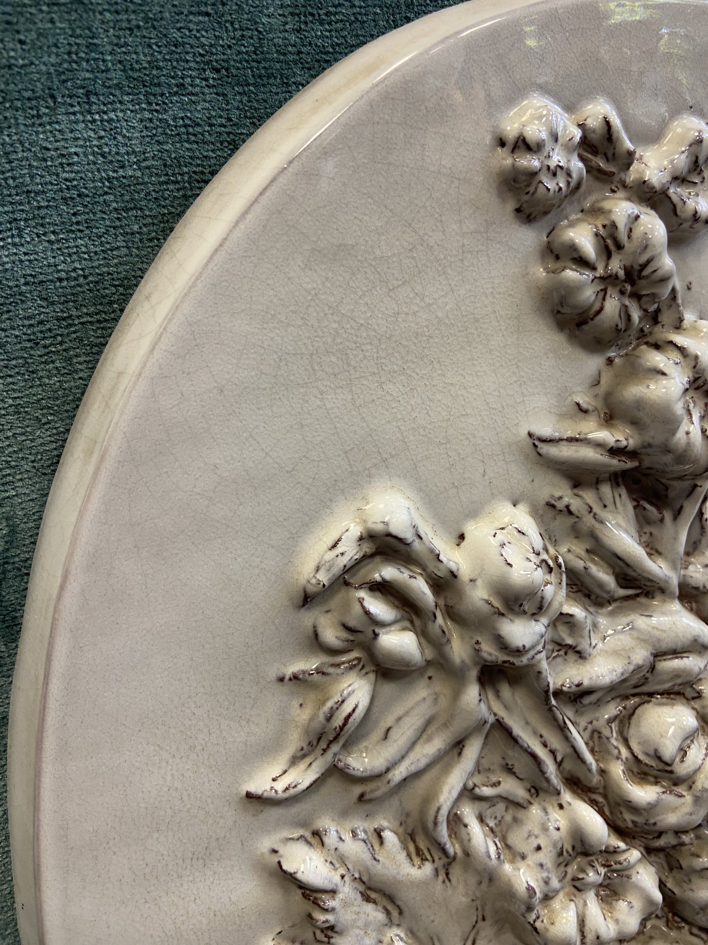 Ceramica di Faenza- Bassorilievo in ceramica di Domenico Matteucci