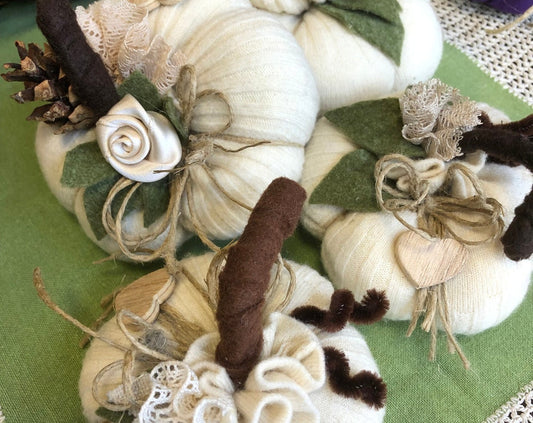 Set of fragrant decorative pumpkins